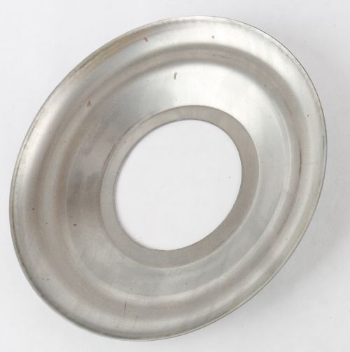 VOLVO OIL DEFLECTOR