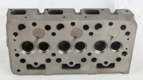 BOBCAT HEAD CYLINDER ASSEMBLY