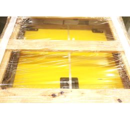 DOOR ASSEMBLY