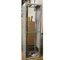 CHASSIS ENCLOSURE TS82 24Dx20Wx79H AUX