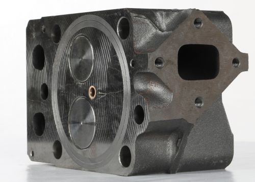 VOLVO CYLINDER HEAD