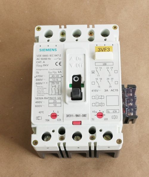 SIEMENS CIRCUIT BREAKER 50-63A 3-POLE