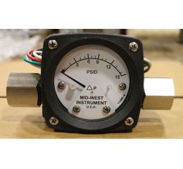 DIFFERENTIAL PRESSURE GAUGE 0-15PSID 5000PSIG