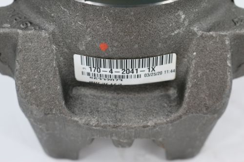 DANA SPICER END YOKE ASSEMBLY
