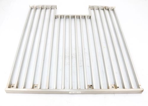 VOLVO GRILLE