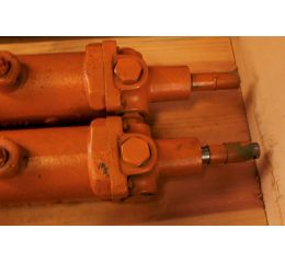 HYDRAULIC VALVE