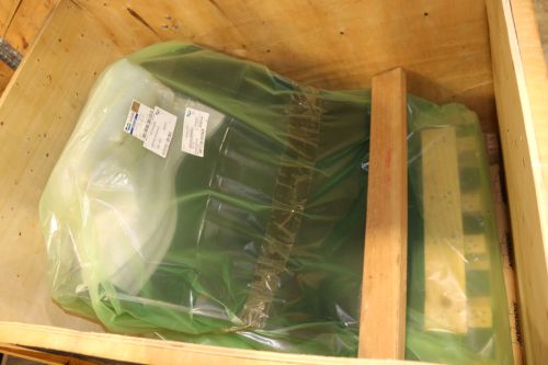 BOBCAT BUCKET ASSEMBLY