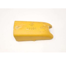 TOOTH BRACKET