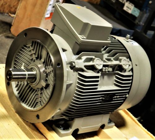 SIEMENS ELECTRIC MOTOR 30KW 480V 60HZ