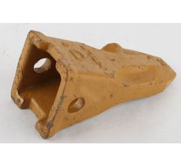 BUCKET TOOTH