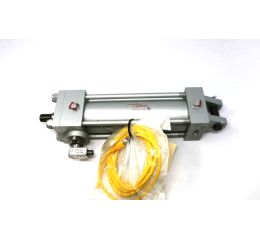 2-1/2BX7SX1R HYDRAULIC CYLINDER W/PIN