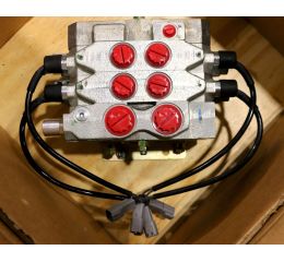HYDRAULIC VALVE 3 SECTION: PULSAR