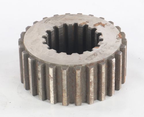 DANA SPICER GEAR INSIDE TEETH 16 OUTSIDE TEETH 26 COUNT