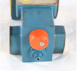 VALVE-SAFETY LOCK