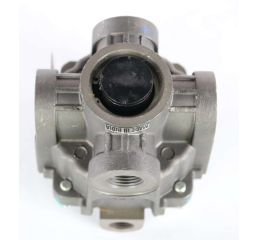 RELAY VALVE