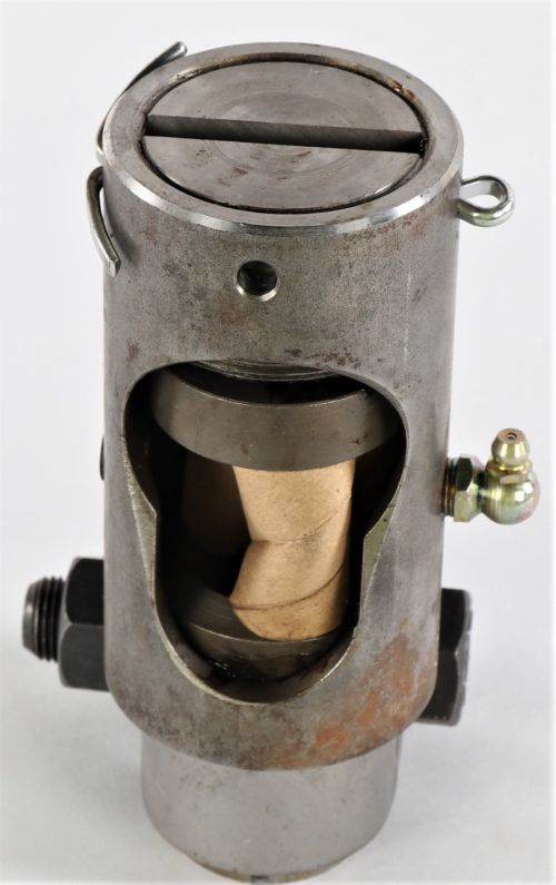 KALMAR OTTAWA BALL SOCKET 1 3/4 IN. DIA. STUD
