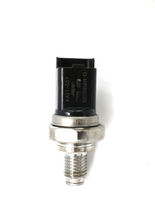 NAVISTAR FUEL RAIL PRESSURE SENSOR