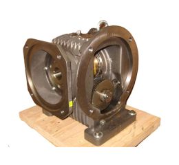 GEAR REDUCER