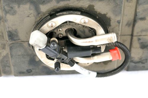 AUTOCAR TANK DEF 5 GAL