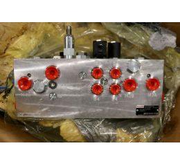 HYDRAULIC MANIFOLD VALVE ASSEMBLY: DRIVE
