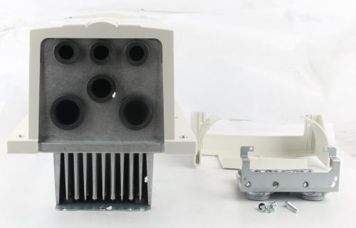 ABB FREQUENCY CONVERTER (MOTOR DRIVE) 5.5kW 12A 480V