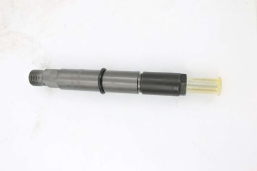 TEREX FUCHS FUEL INJECTOR