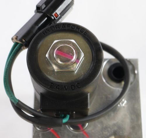 HYUNDAI MANIFOLD ASSEMBLY-REACH