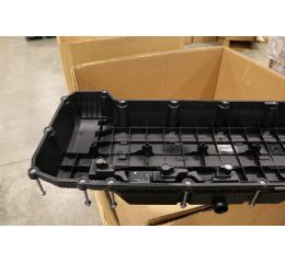 VALVE COVER