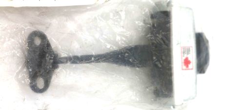 PACCAR DOOR STOP CHECK LH