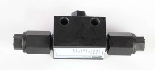PARKER 2 VALVE SEATS SHUTTLE VALVE 250 BAR