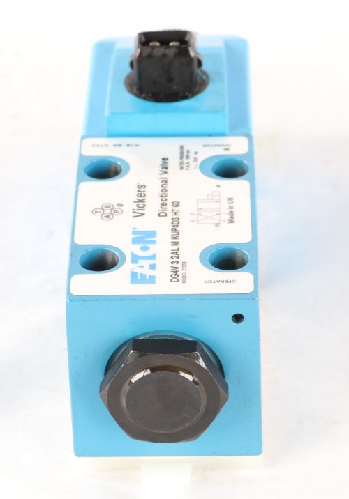 VICKERS SOLENIOD VALVE
