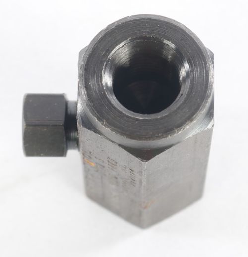 FLUID CONTROLS CHECK VALVE 1/2IN 5000PSI 1/4IN  PORT 6 PGM