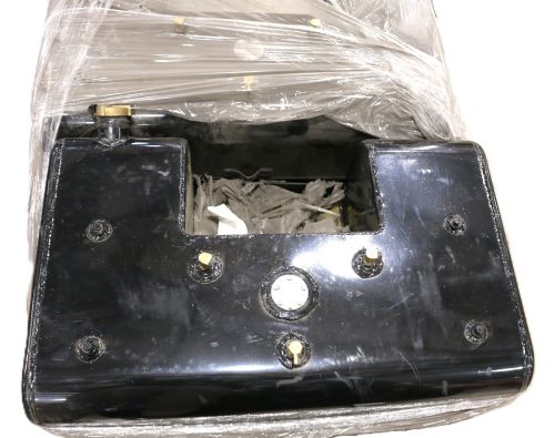 AUTOCAR FUEL TANKRECT DEEP STEP YELL