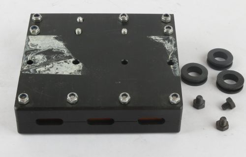 TEREX FUCHS PLUG RECEPTACLE MAGNET