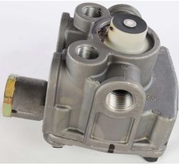 R-14 RELAY VALVE