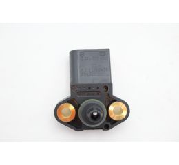 PRESSURE AND TEMPERATURE SENSOR FOR DD15 ENGINES