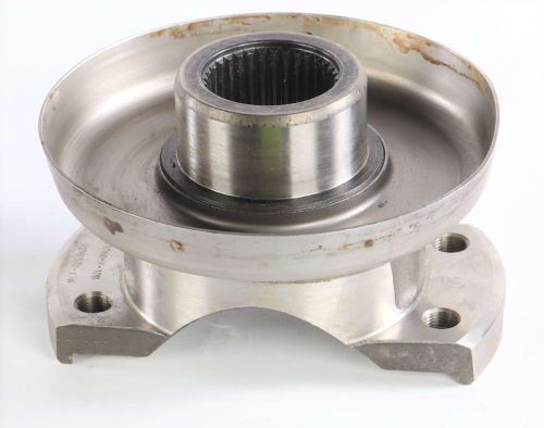 MERITOR END YOKE & DEFLECTOR  ASSEMBLY