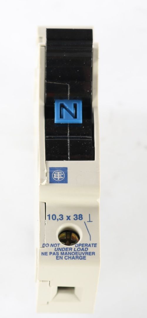TELEMECANIQUE FUSE HOLDER