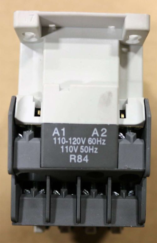 ABB CONTACTOR - A9D-30-10 110V