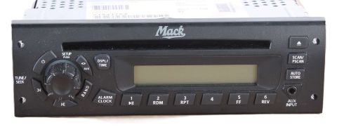 MACK AM/FM RADIO W/ CD
