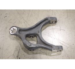CAST IRON SUSPENSION LOWER CON