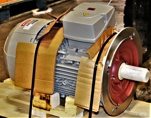 SIEMENS ELECTRIC MOTOR 1AV3131A 50/60Hz 6.2/7.5kW 500/575V