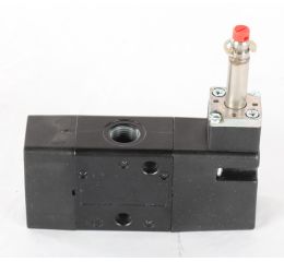 PNEUMATIC CONTROL VALVE