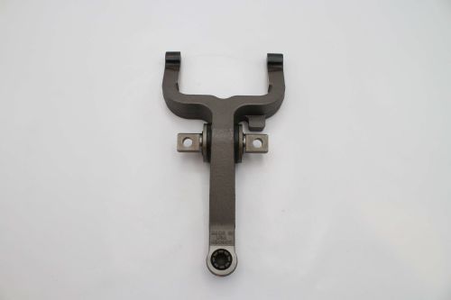 MACK YOKE: CLUTCH RELEASE