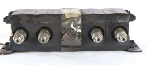 HALDEX-BARNES FLOW DIVIDER - 4WD