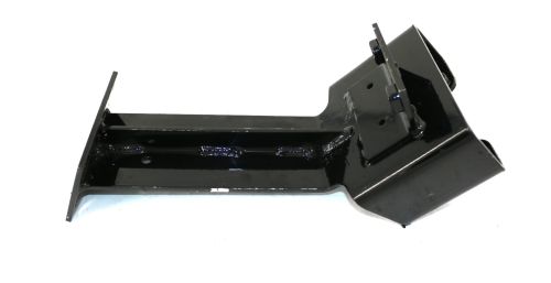 AUTOCAR STEERING BRACKET