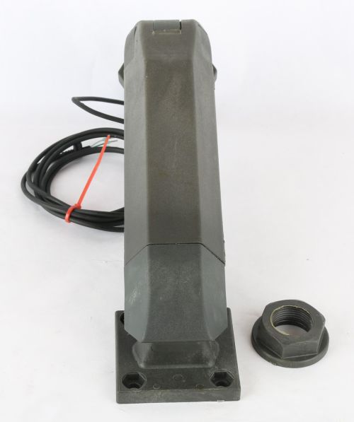 VOLVO PENTA TRIMMING CYLINDER