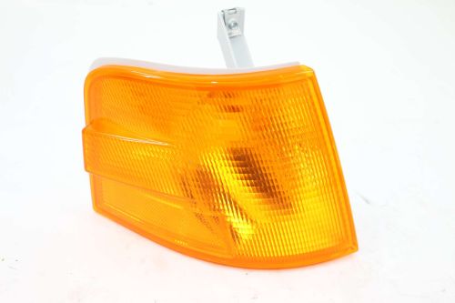 MATCH MADE LENS ASSEMBLY RH FRONT TURN SIGNAL-