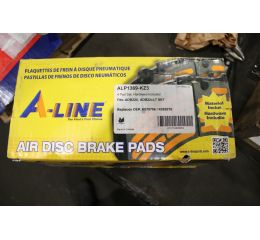 BRAKE PAD SET