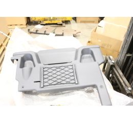 REAR PANEL